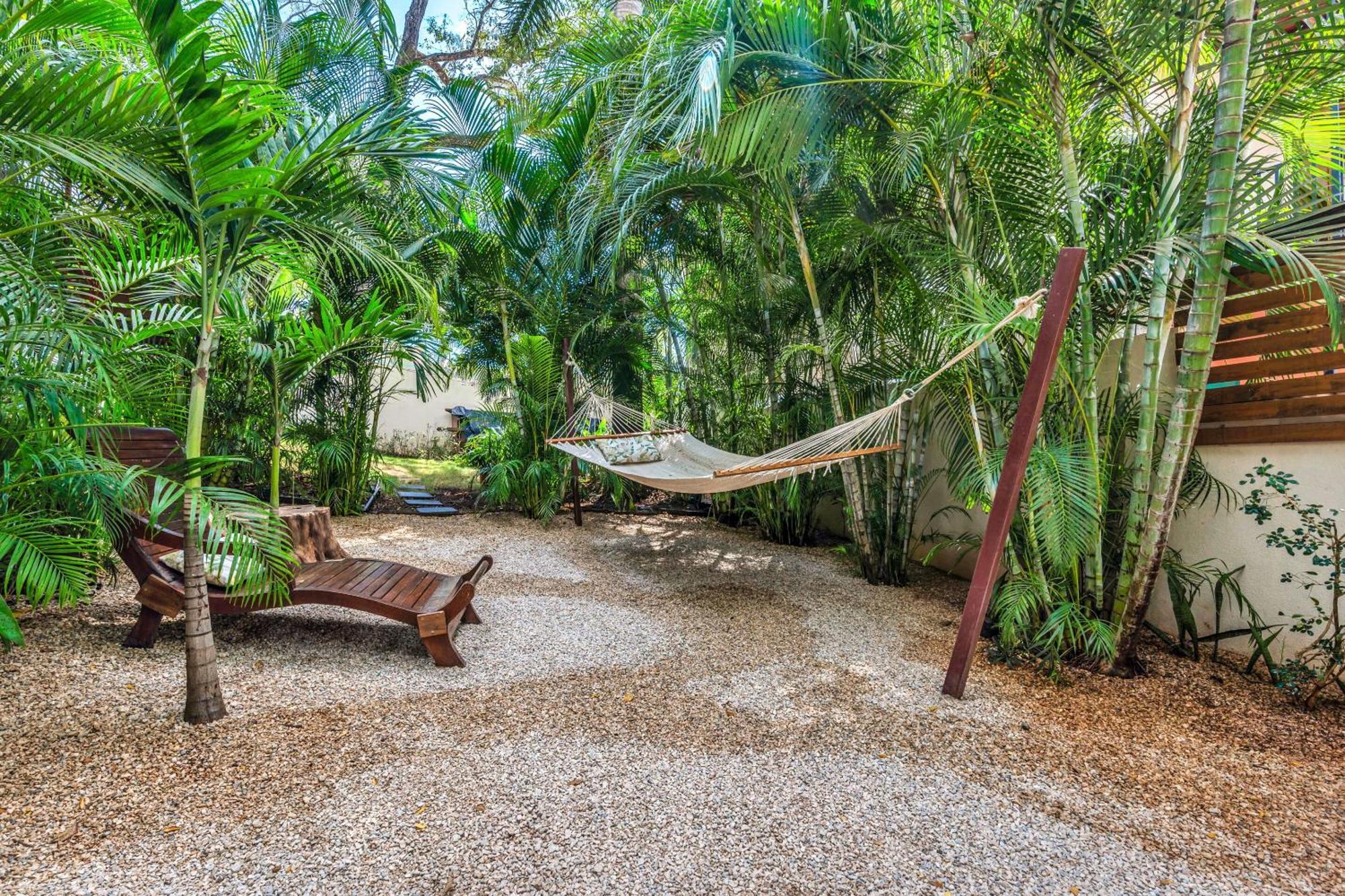 The Beach Bungalows - Yoga And Surf House - Adults Only タマリンド 部屋 写真